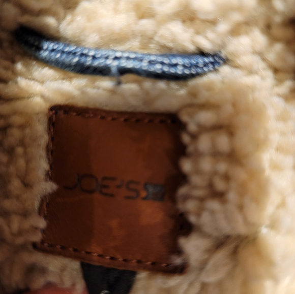 JOE'S Jean jacket Sm - Picture 3 of 8